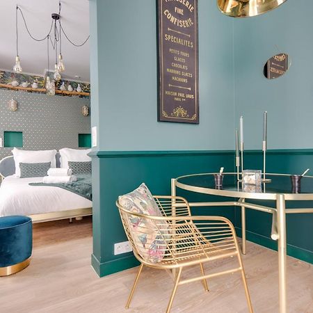 The Charming Trocadero Eiffel Tower Bed & Breakfast Paris Bagian luar foto